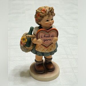 Goebel Hummel #387, “Rare find” Vintage 1972 “Valentine gift” figurine
